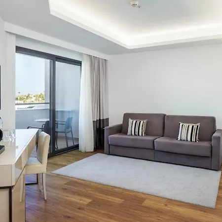 Jupiter Hotel 5*