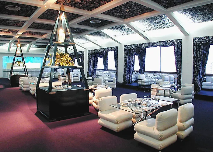 Jupiter 5* 阿尔布费拉